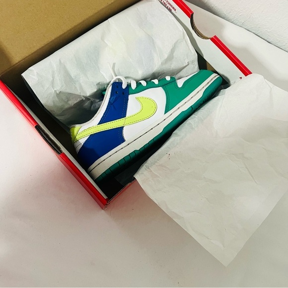 Nike Dunk Low BP Size 13C White/Lt Lemon Twist (FN6974 100) Sprite School Casual - Picture 8 of 8